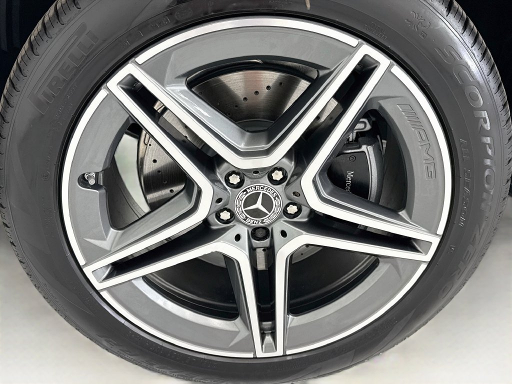 New 2026 Selenite Grey Metallic Mercedes-Benz GLS 450 image 29