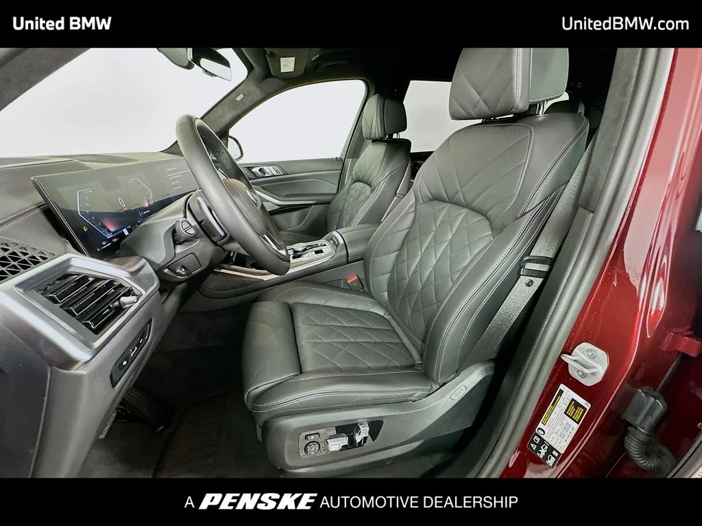 2025 BMW X7 40i - Photo 21