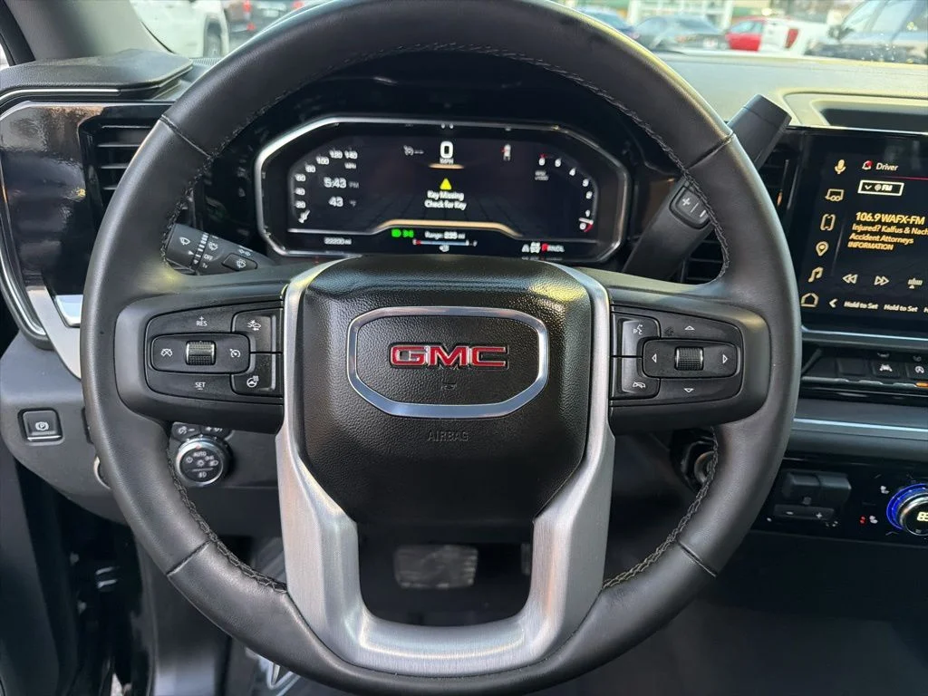 Used 2025 Black GMC SLT image 17