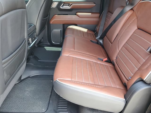 Used 2025 Onyx Black GMC Denali Ultimate image 22