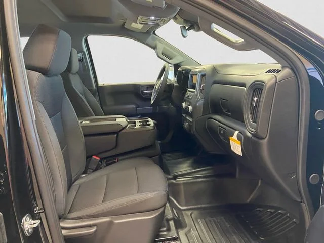 New 2026 Onyx Black GMC Pro image 16