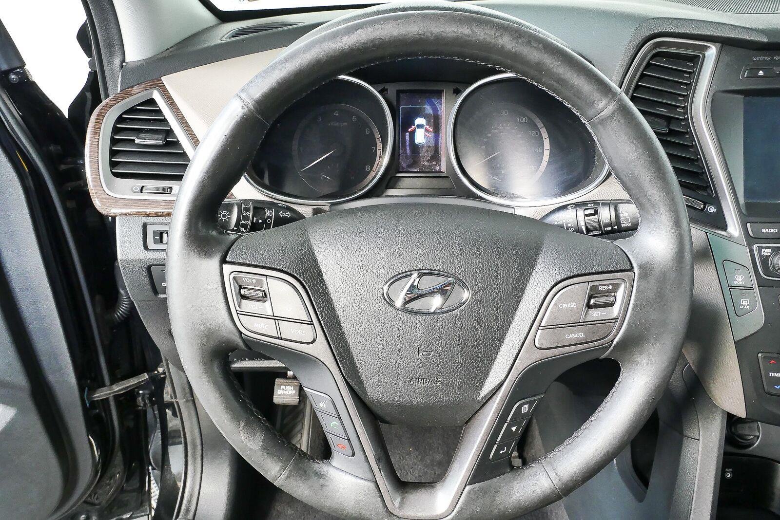 Used 2017 Twilight Black Hyundai 2.4L image 13