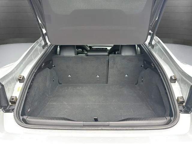 Used 2024 Silver Dodge R/T Scat Pack image 18