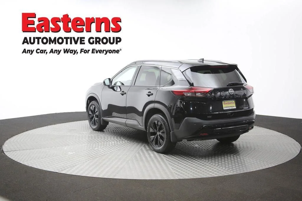 Used 2023 Black Nissan SV image 68
