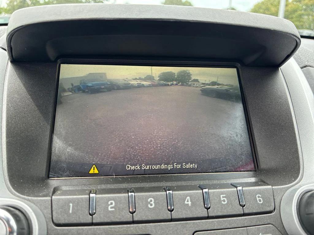 Used 2015 Black GMC SLE-1 image 20