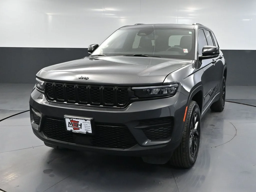 2024 Jeep Grand Cherokee Altitude - Photo 13