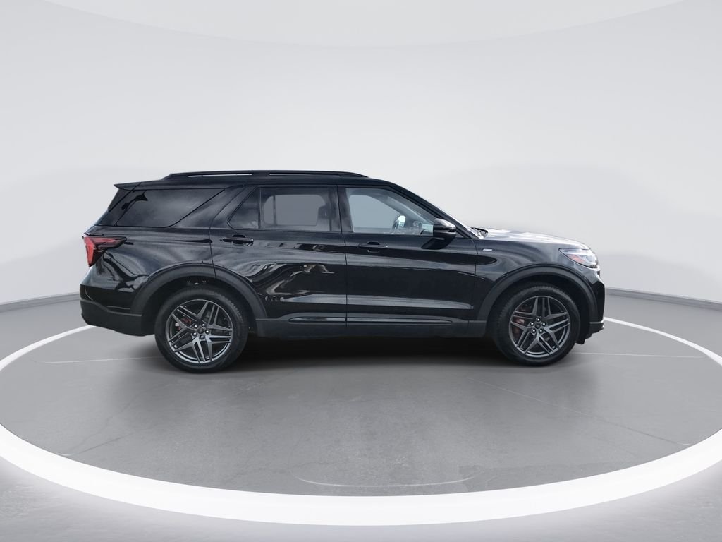 Used 2025 Black Ford ST-Line image 9