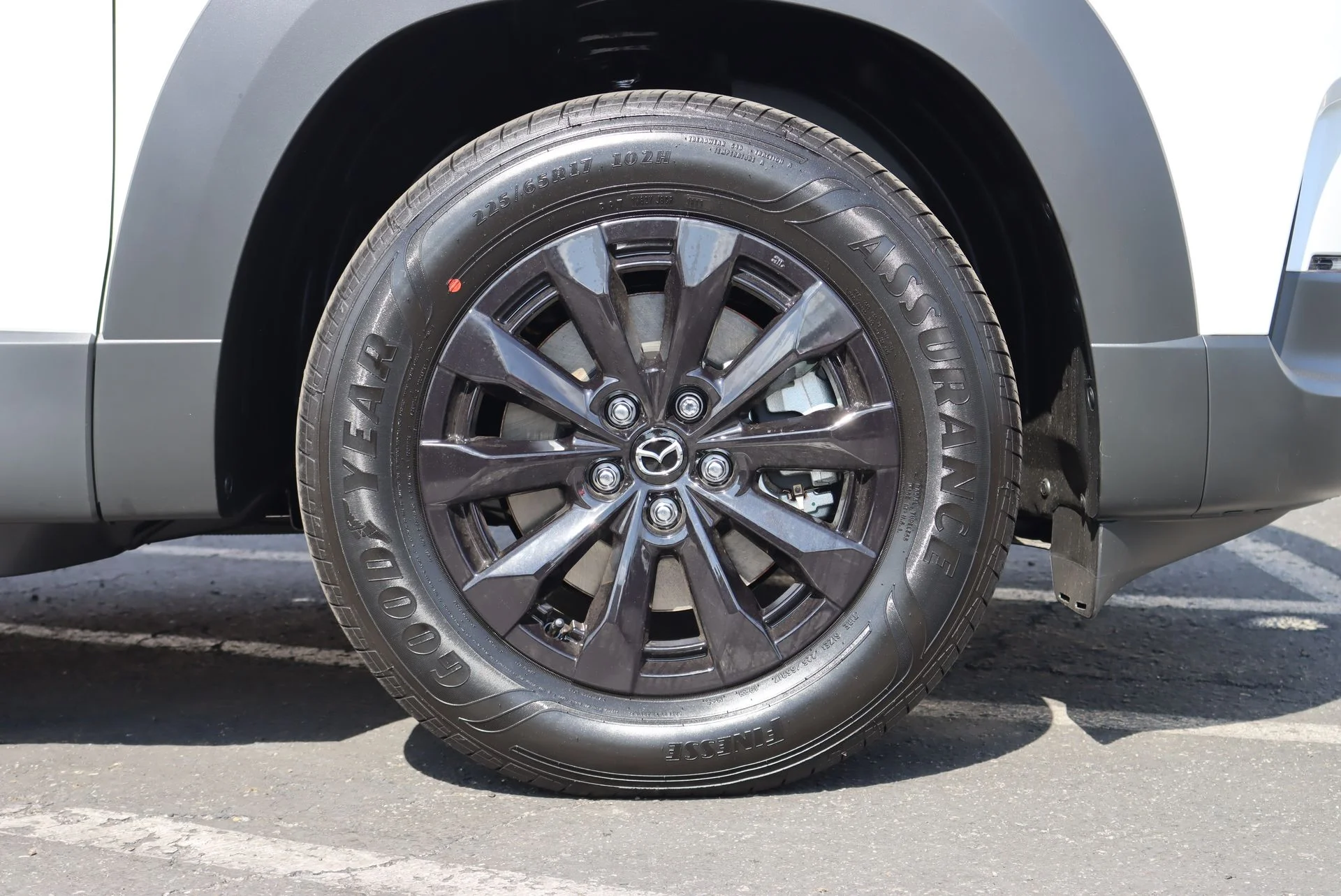 New 2026 Wind Chill Pearl Mazda Preferred AWD image 5