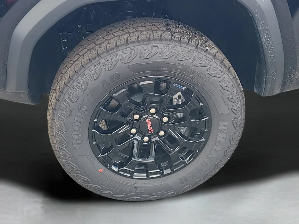 New 2026 Onyx Black GMC Elevation image 24
