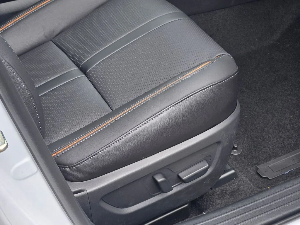 New 2026 Beige Mazda 2.5 Turbo image 8