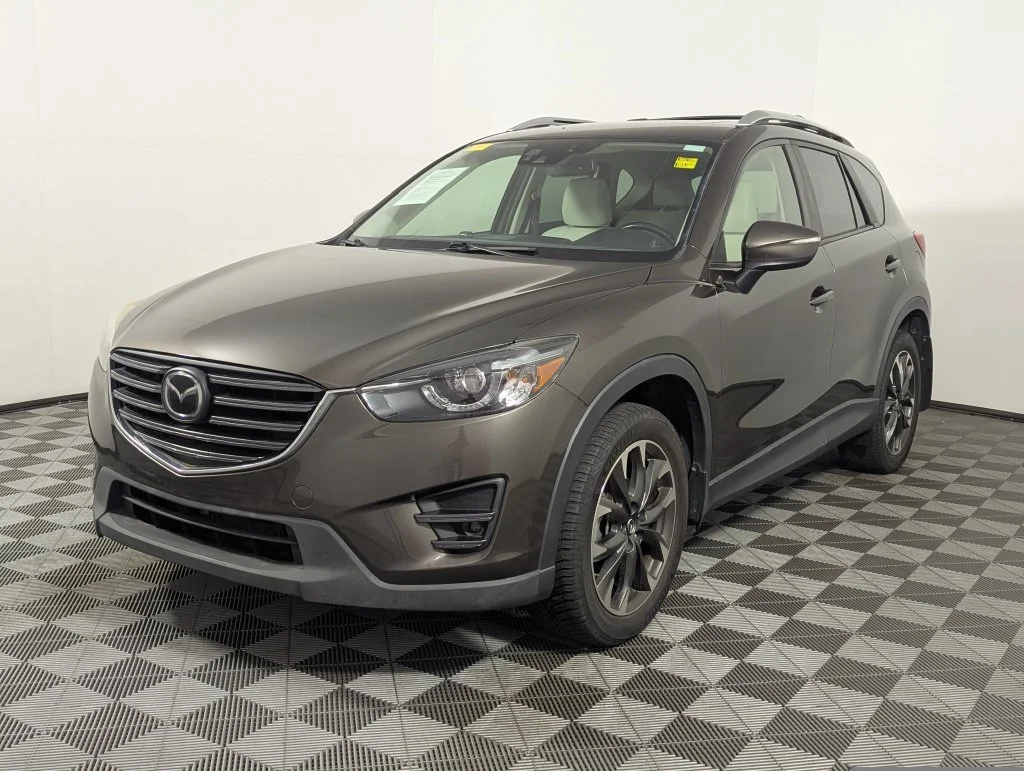 Certified Used 2016 Silver Mazda Grand Touring AWD w/ Technology Pkg image 2
