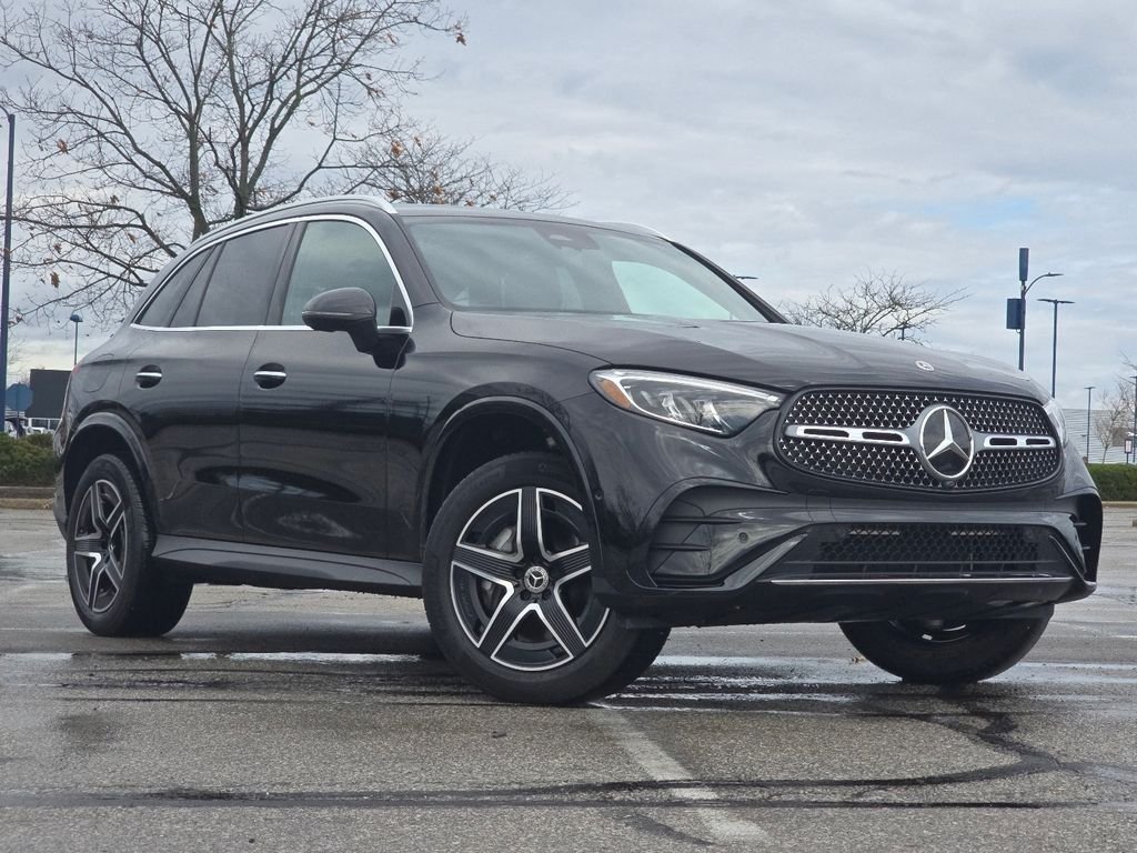 2026 Mercedes-Benz GLC