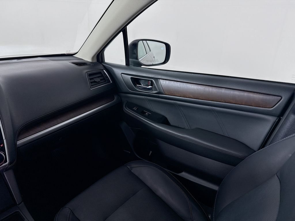 Used 2018 Red Subaru 2.5i image 25