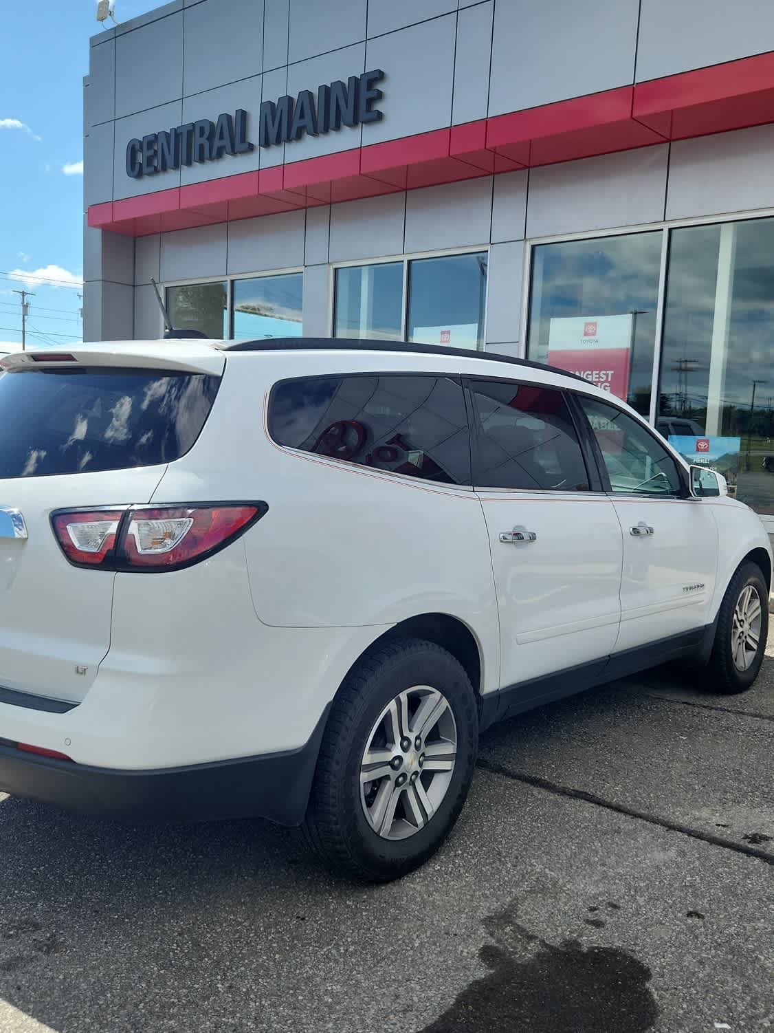 Used 2017 Summit White Chevrolet LT image 3