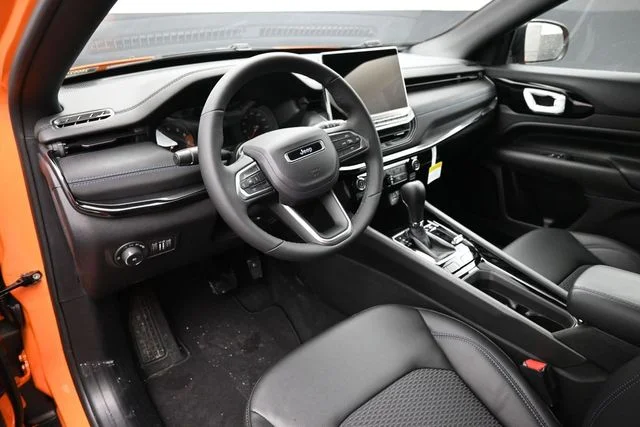 New 2026 Joose Exterior Paint Jeep Latitude image 14