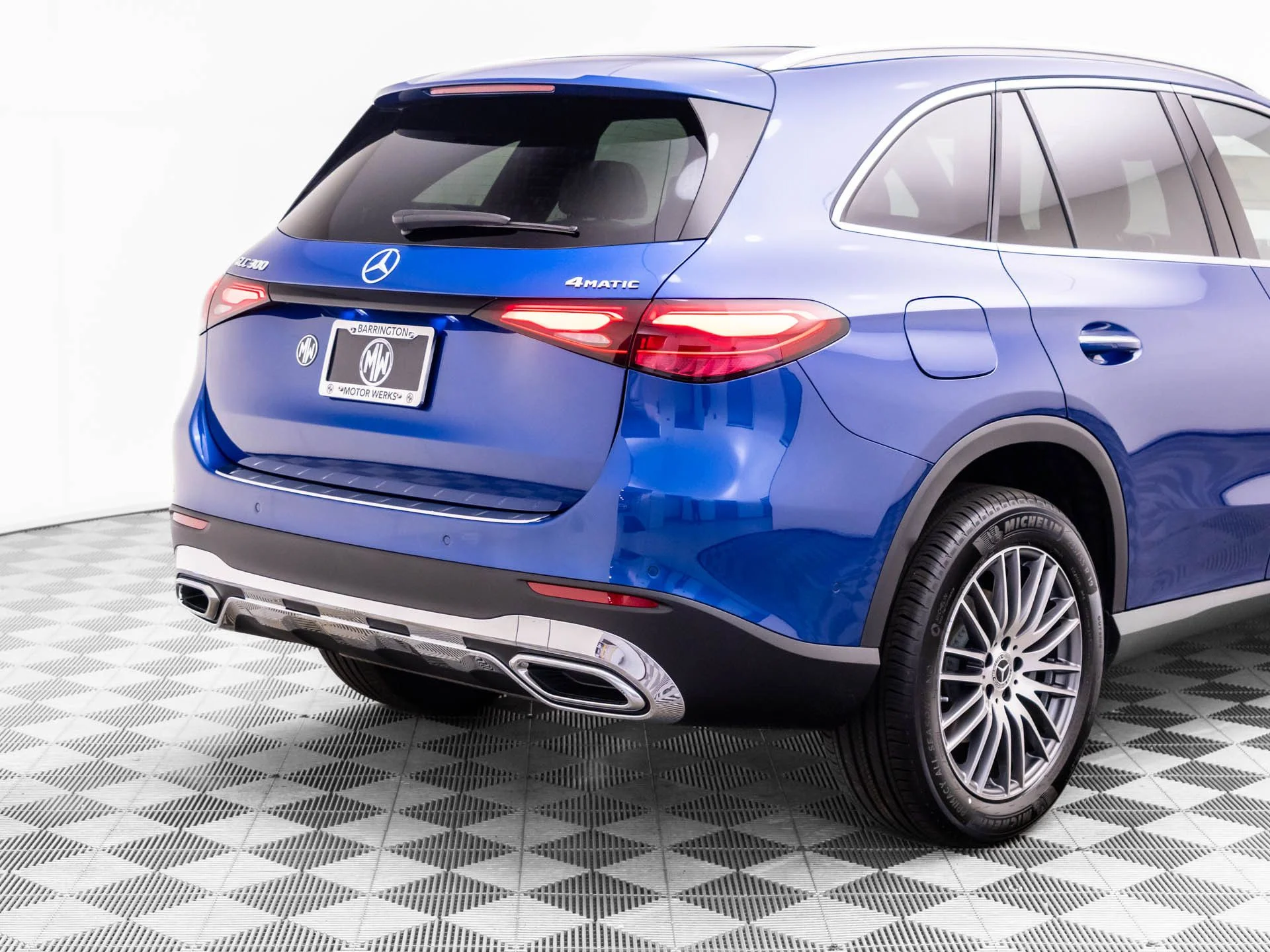 New 2026 Blue Mercedes-Benz GLC 300 image 38