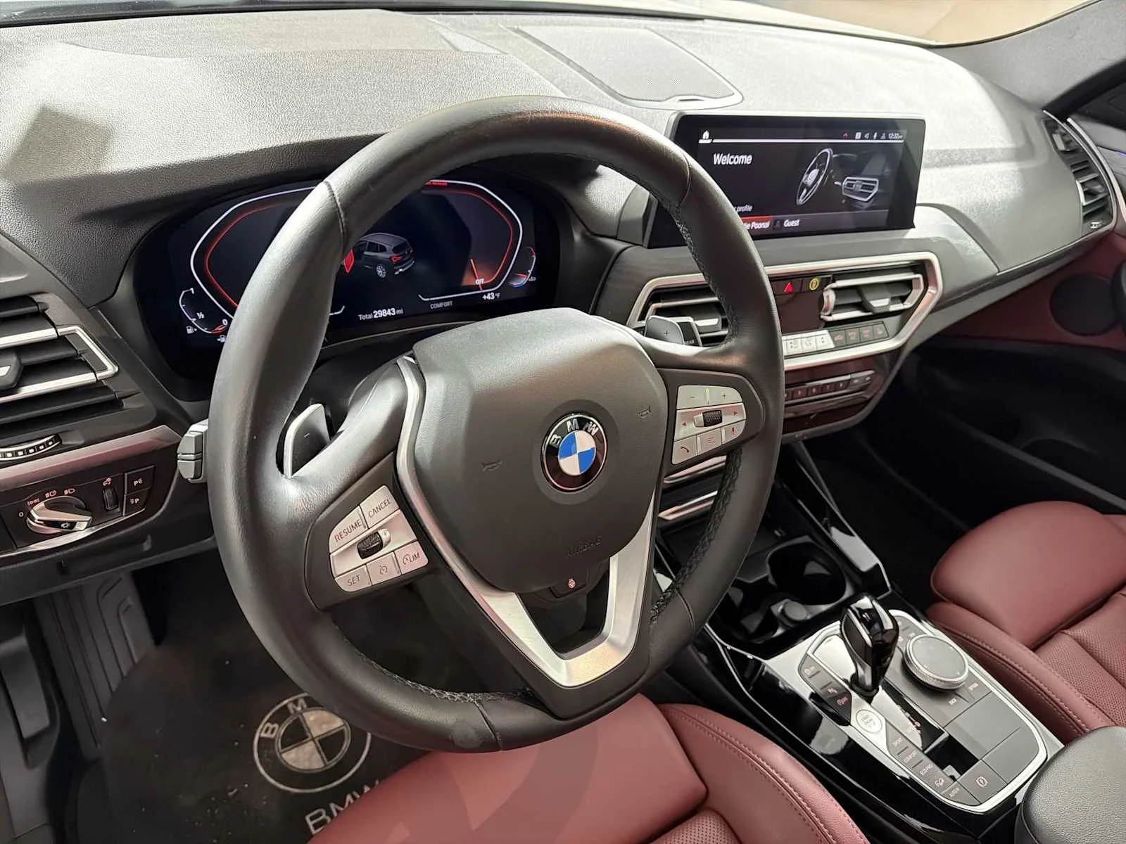 Used 2023 Alpine White BMW xDrive30i image 14