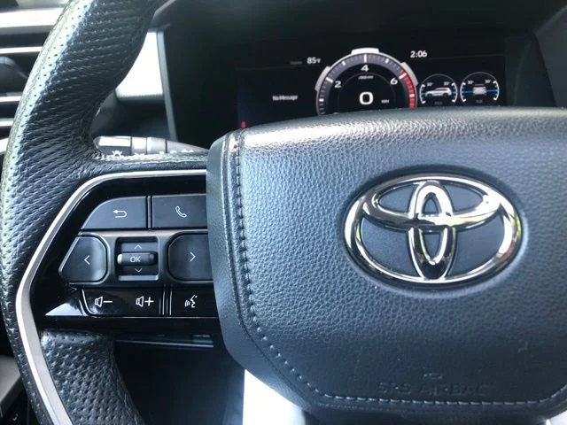 Used 2023 Ice Toyota Limited image 27