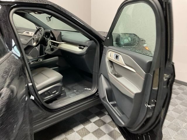 New 2027 Agate Black Metallic Ford Active image 22