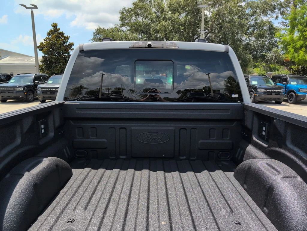 New 2026 White Ford Raptor image 28