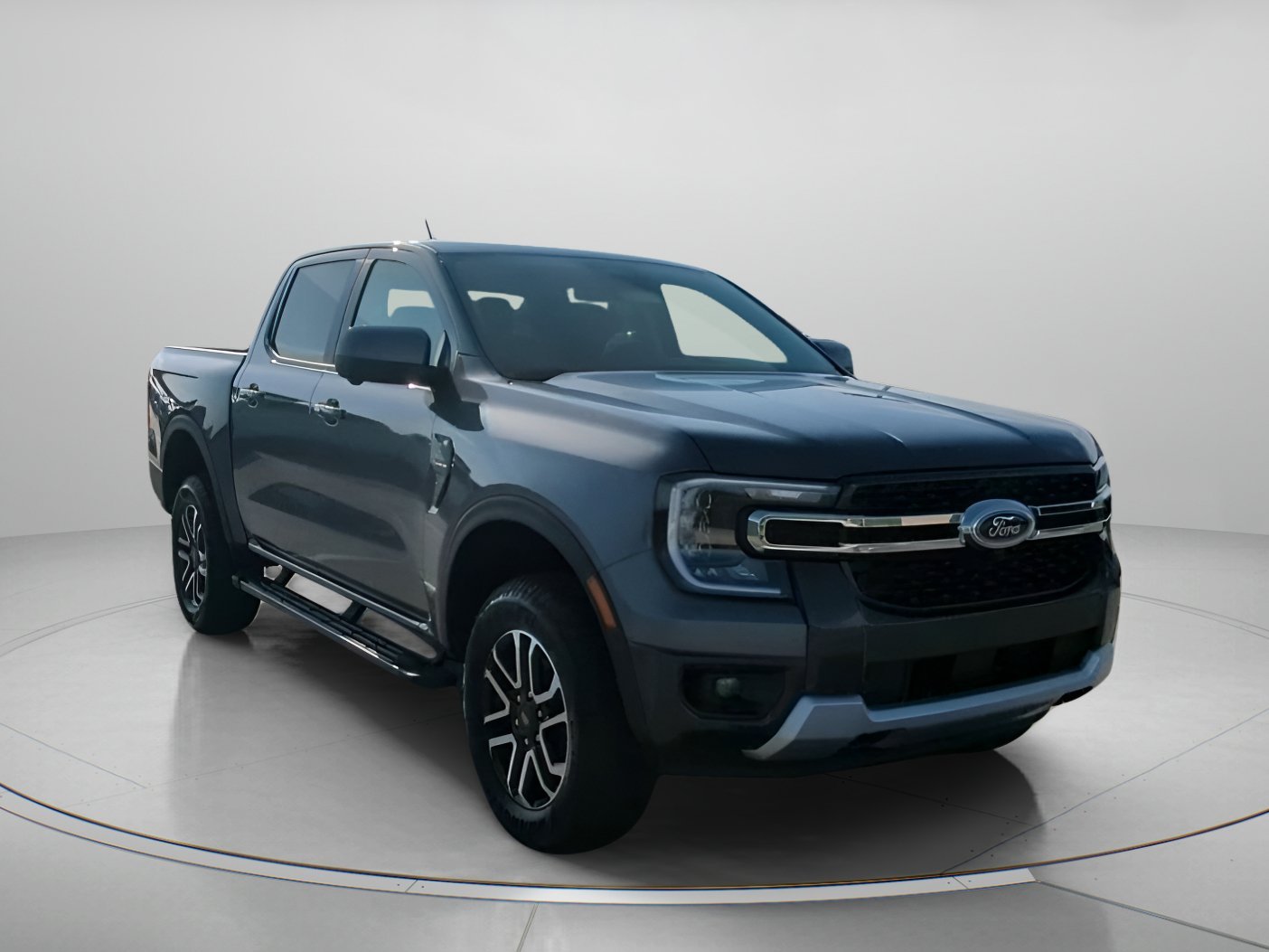 New 2026 Carbonized Gray Metallic Ford Lariat® image 3