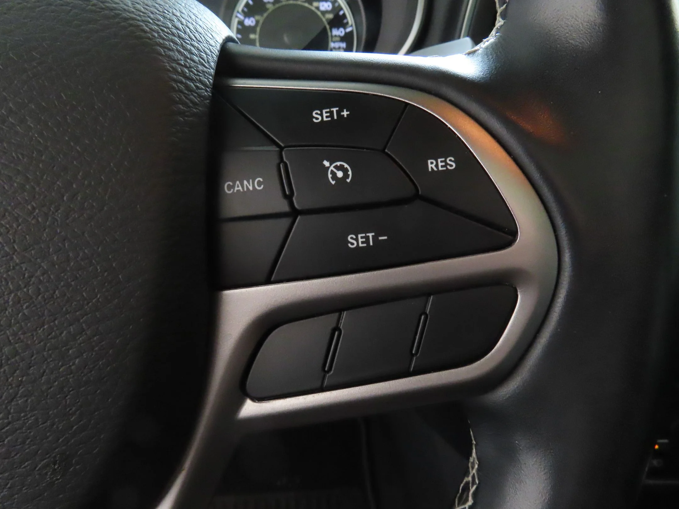 Used 2021 Red Jeep Latitude Lux image 14