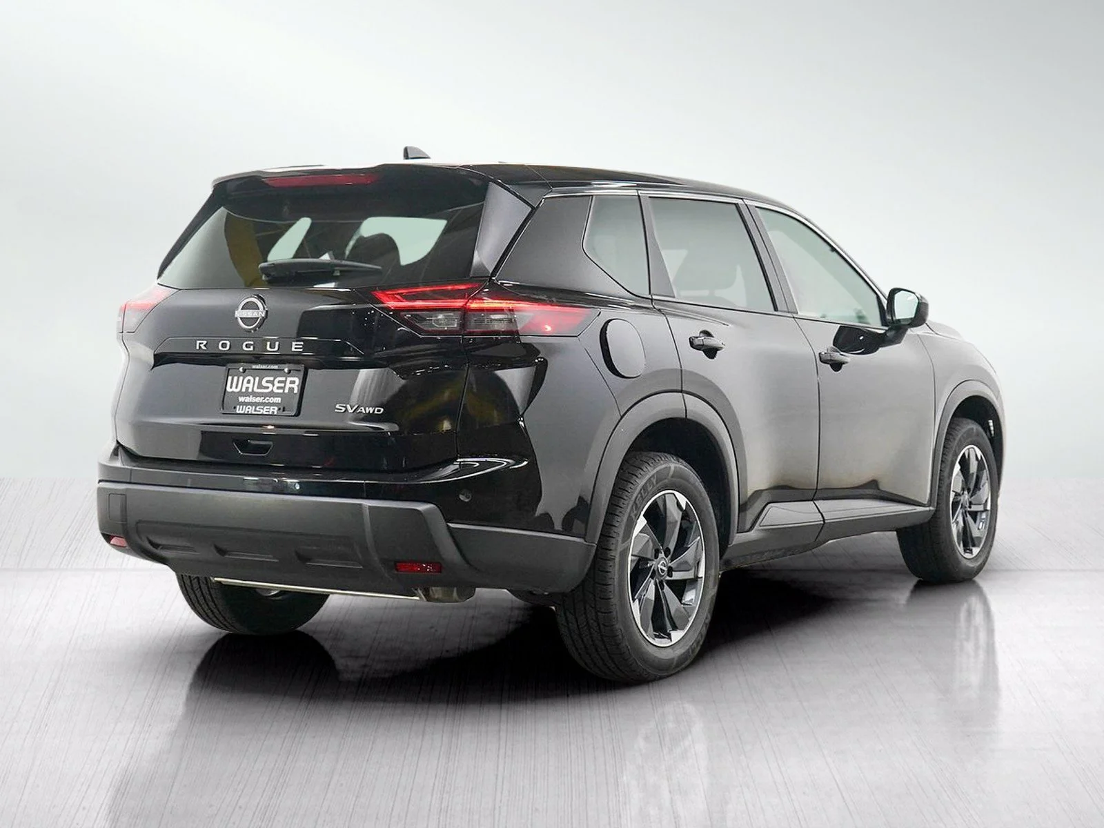 Used 2024 Super Black Nissan SV image 5