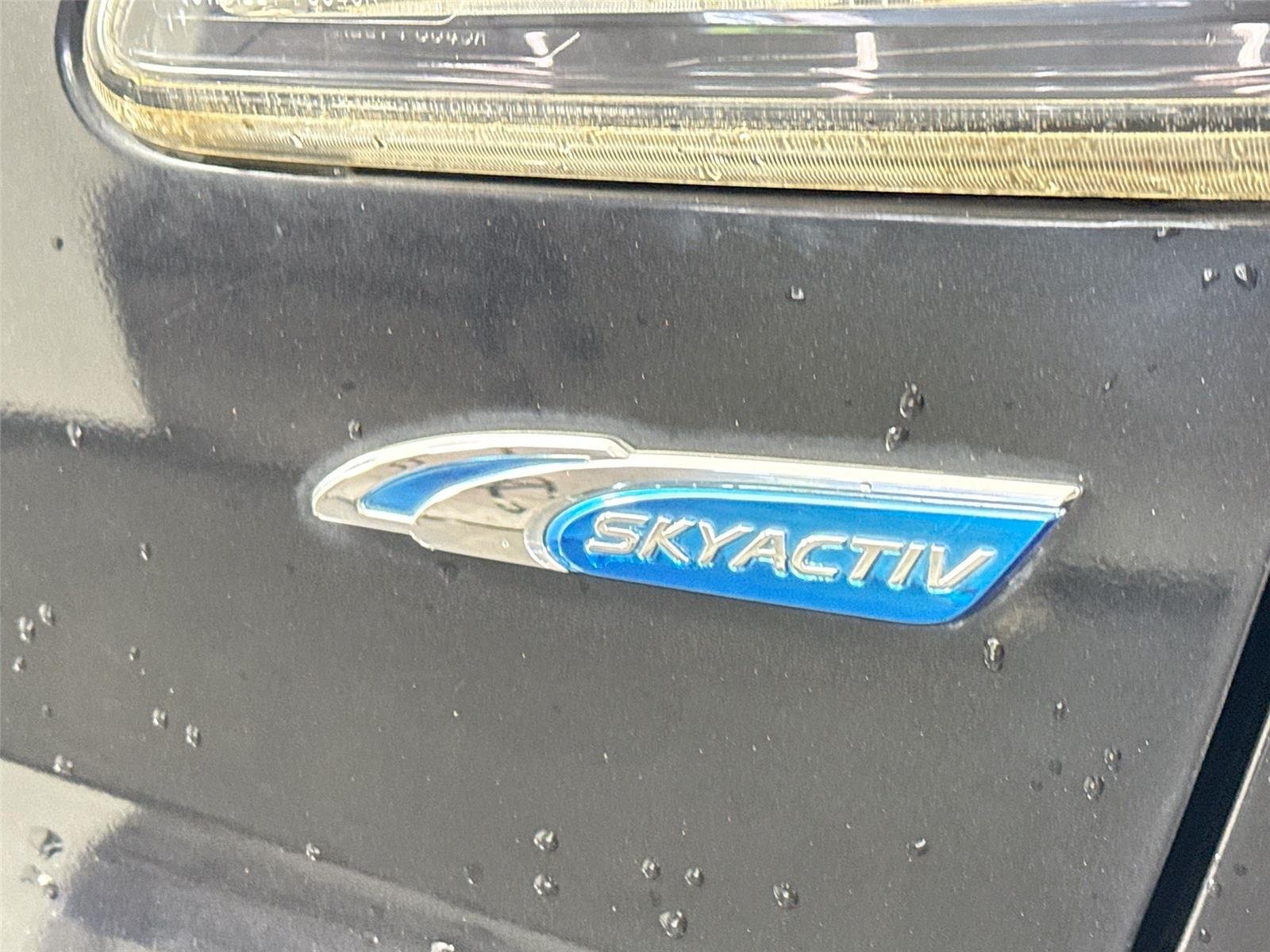 Used 2013 Black Mica Mazda i Sport image 13