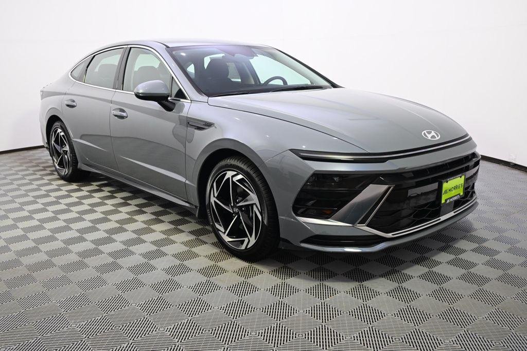 New 2026 Blue Hyundai SEL Sport image 8