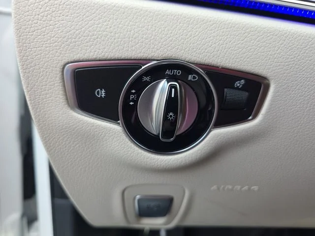 Used 2019  Mercedes-Benz E 300 image 27