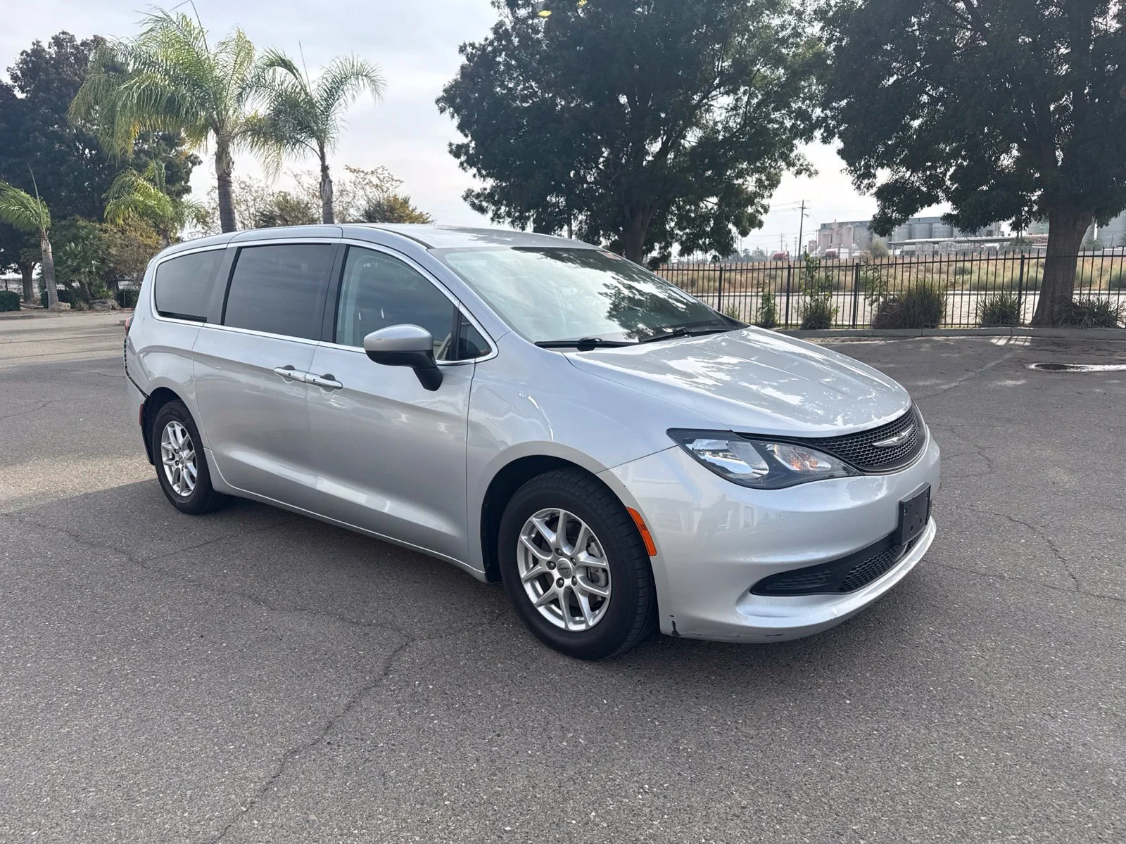 Used 2022 Silver Chrysler LX image 1