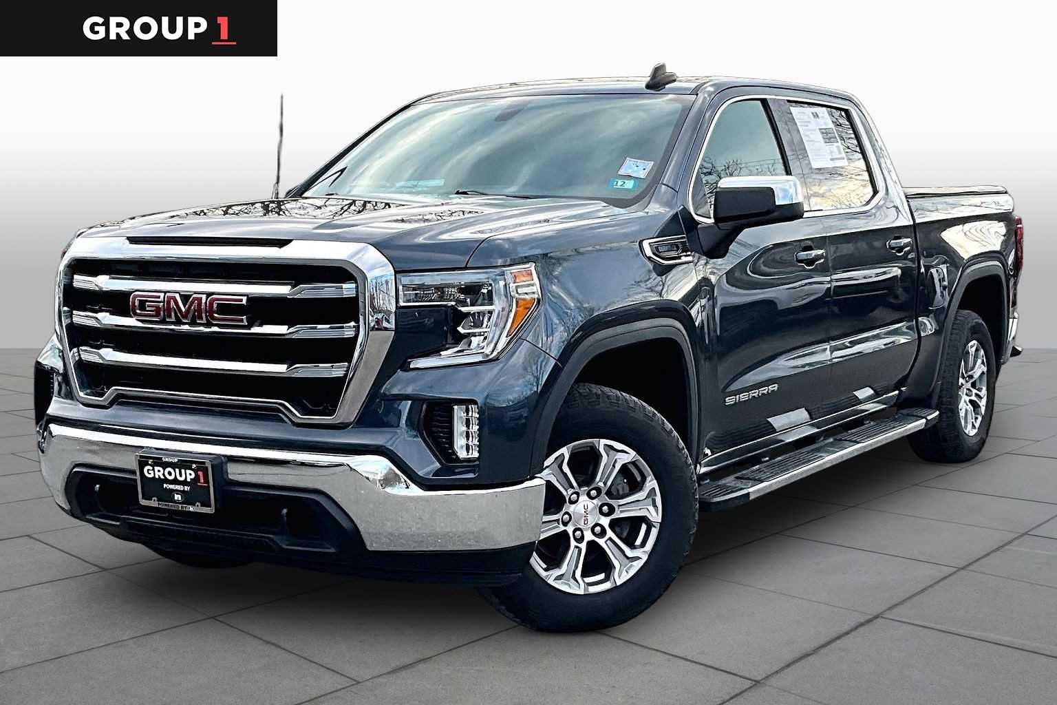 2020 GMC Sierra 4WD Crew Cab Short Box SLE's photo