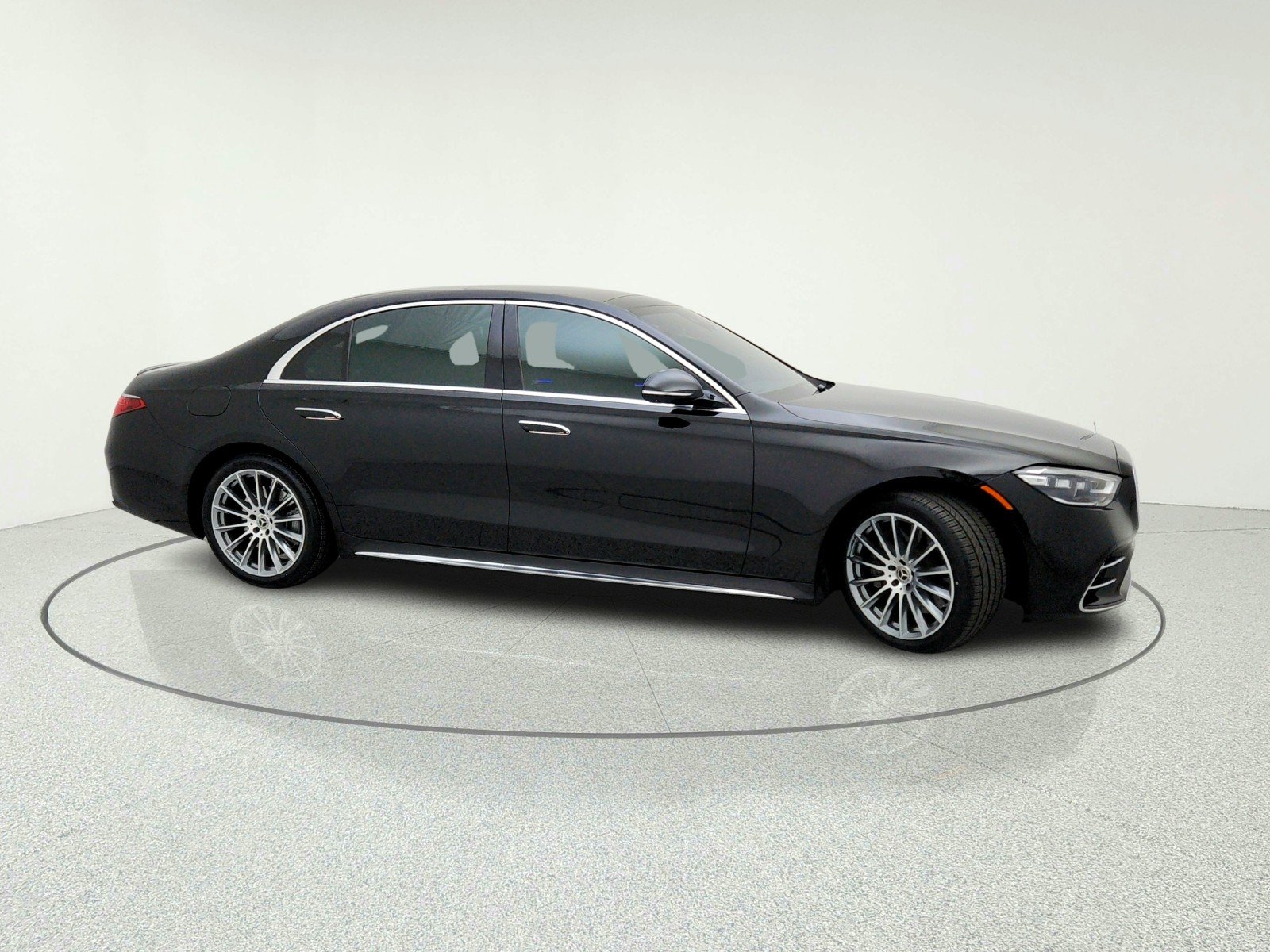 Certified Used 2023 Obsidian Black Mercedes-Benz S 580 image 6