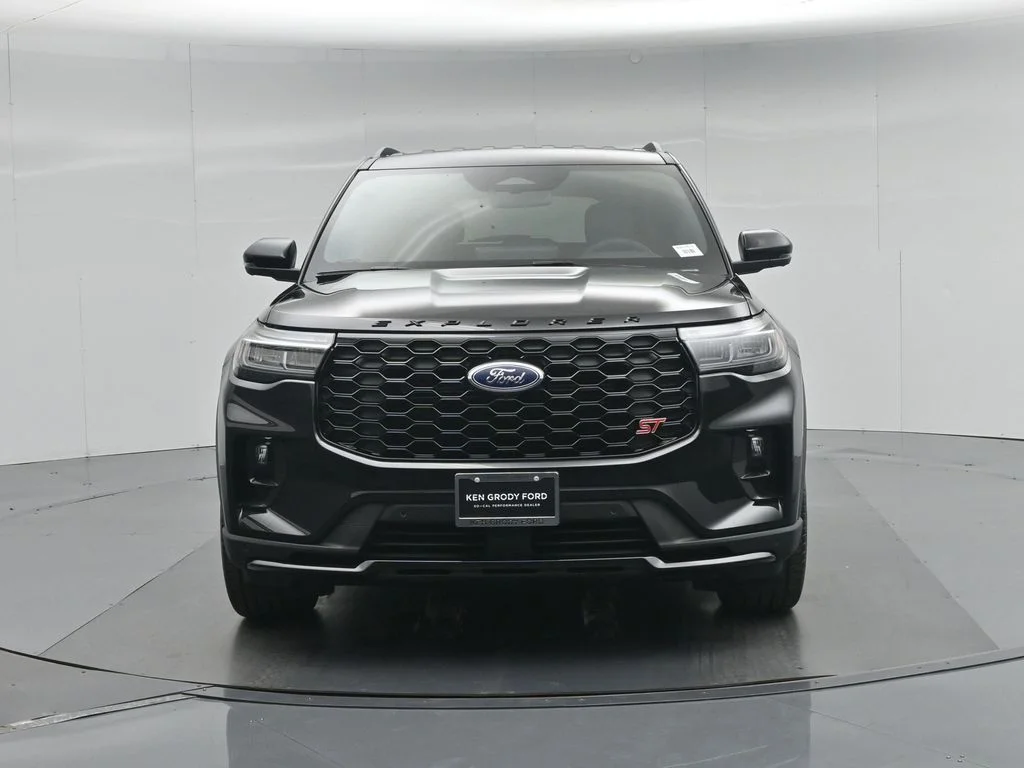 New 2026 Agate Black Metallic Ford ST image 25