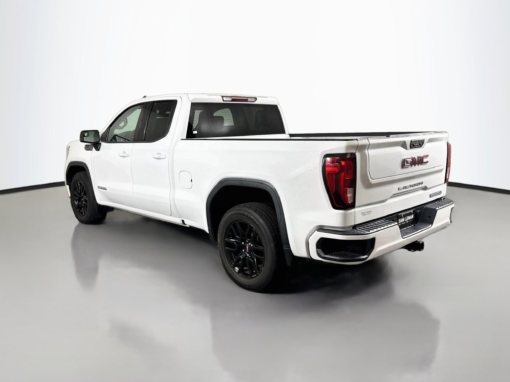 Used 2022 SUMMIT WHITE GMC Elevation image 5
