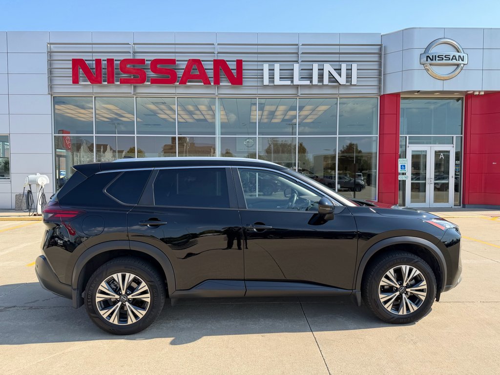 2022 Nissan Rogue SV AWD's photo