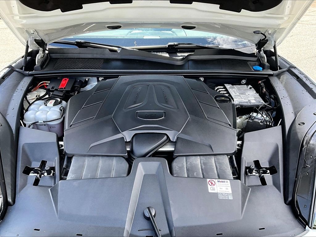 Used 2024 White Porsche Base image 30