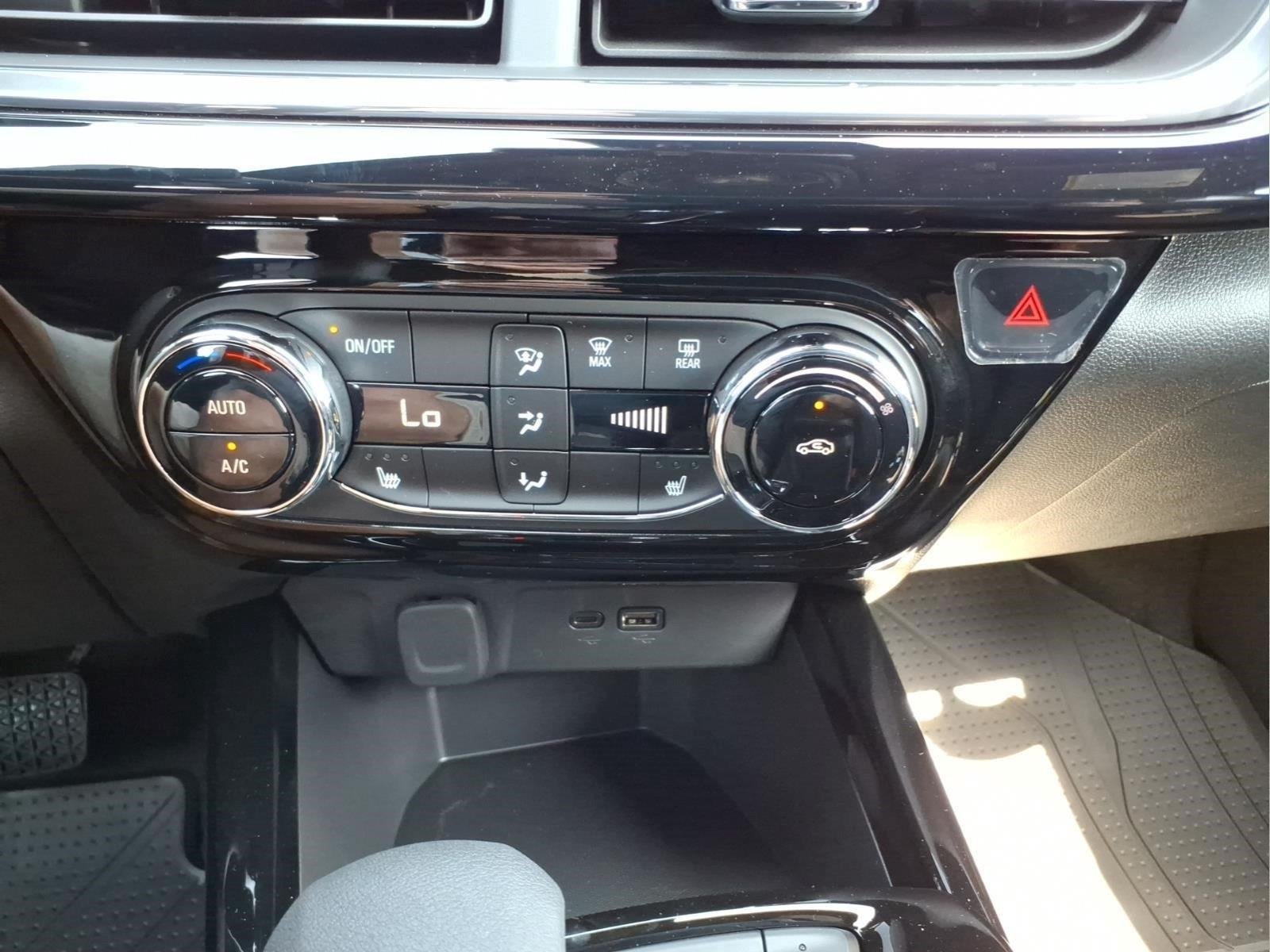 New 2026 Mosaic Black Metallic Chevrolet 2RS image 22