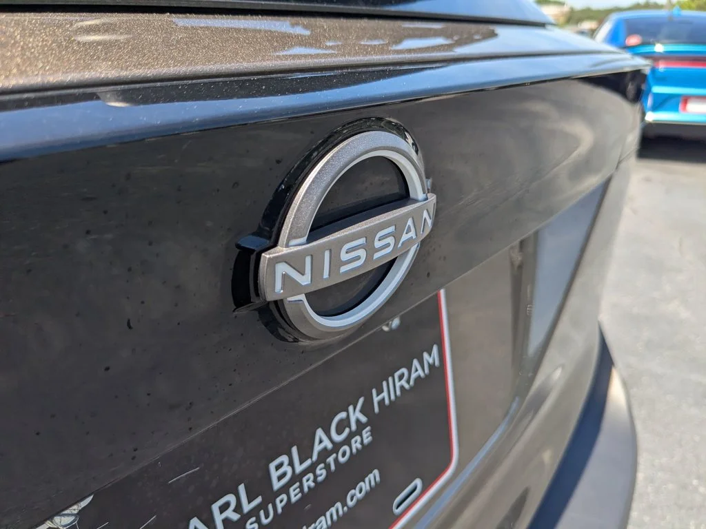 Used 2025 Canyon Bronze Metallic Nissan SV image 29