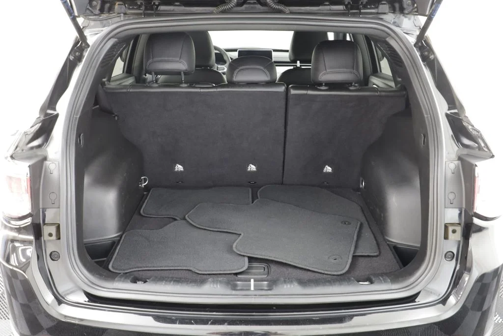 Used 2025 Black Jeep Limited image 17