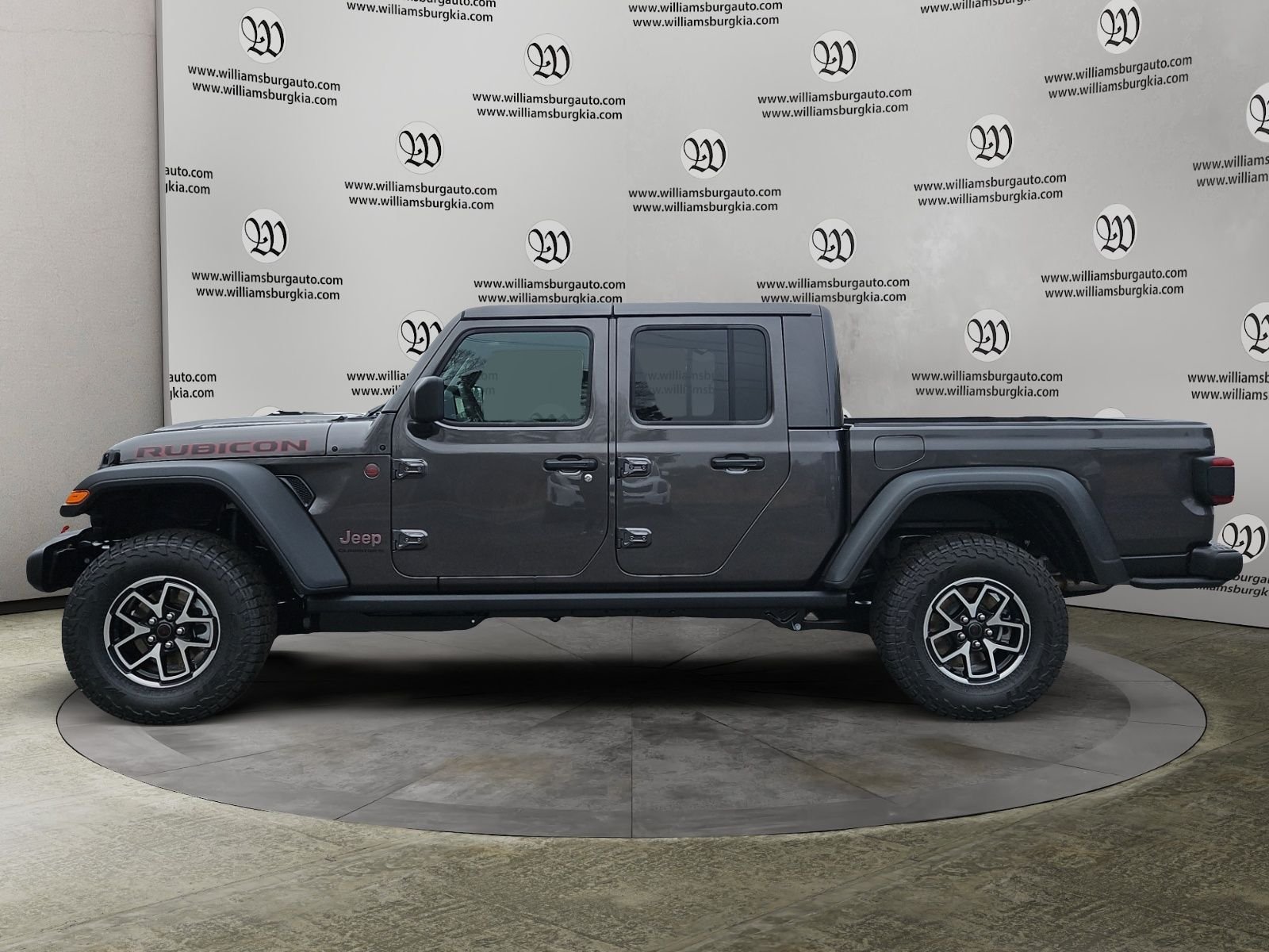 New 2026 Granite Crystal Metallic Clear-Coat Exterior Paint Jeep Rubicon image 2