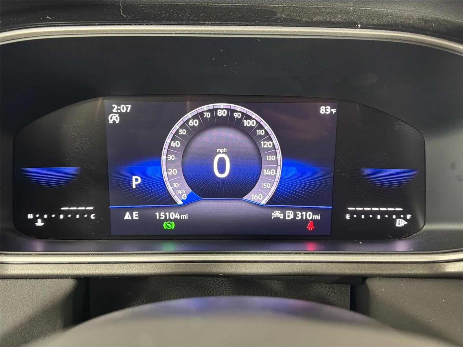 Certified Used 2025  Volkswagen SE Black image 7