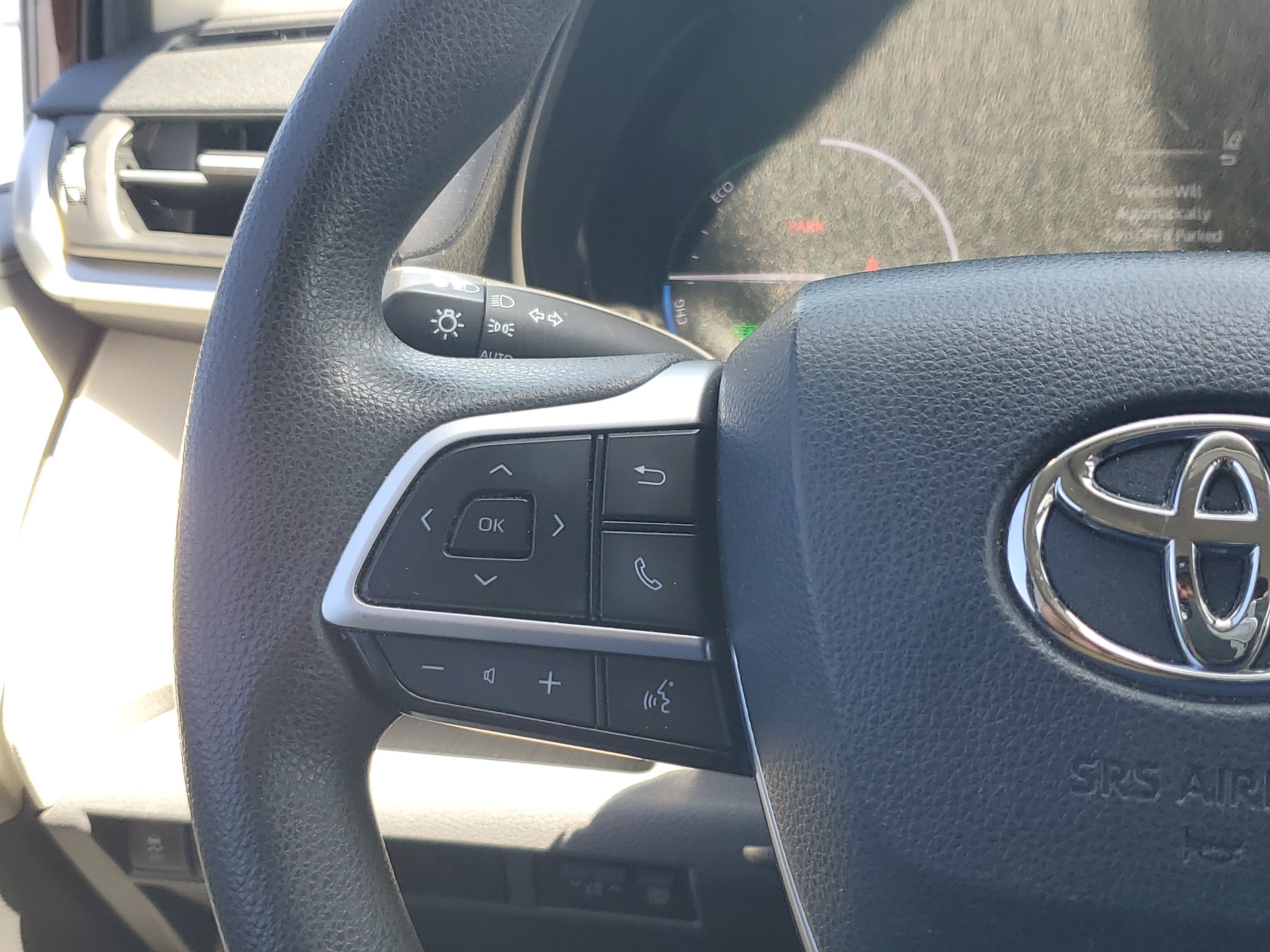 Used 2021 Sunset Bronze Toyota LE image 26
