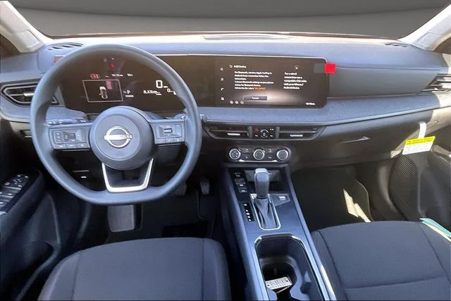 New 2027 Gray Nissan S image 5
