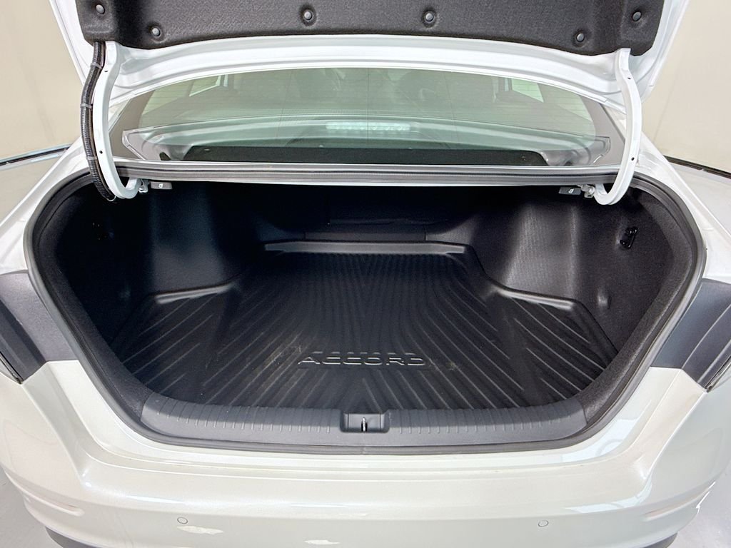 2026 Honda Accord Hybrid Touring - Photo 29