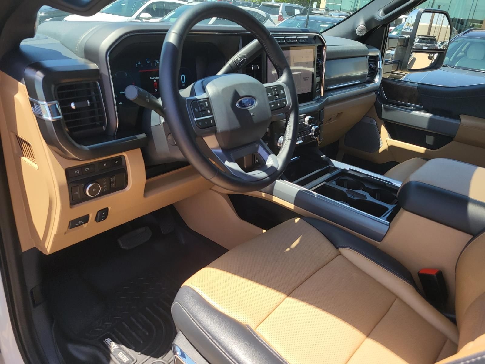 Used 2024 Oxford White Ford Lariat image 20