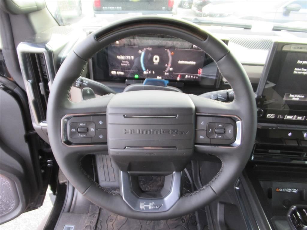 2026 GMC HUMMER EV 2X - Photo 18