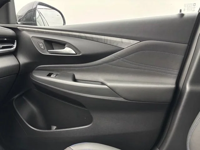2026 Buick Envista Sport Touring - Photo 38