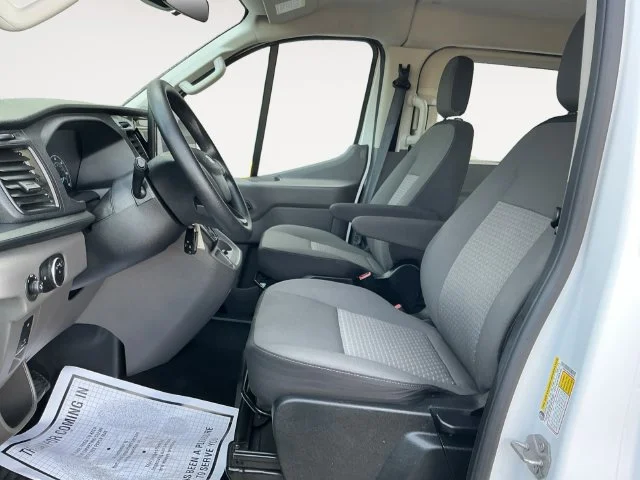 Certified Used 2025 Oxford White Ford XLT image 11