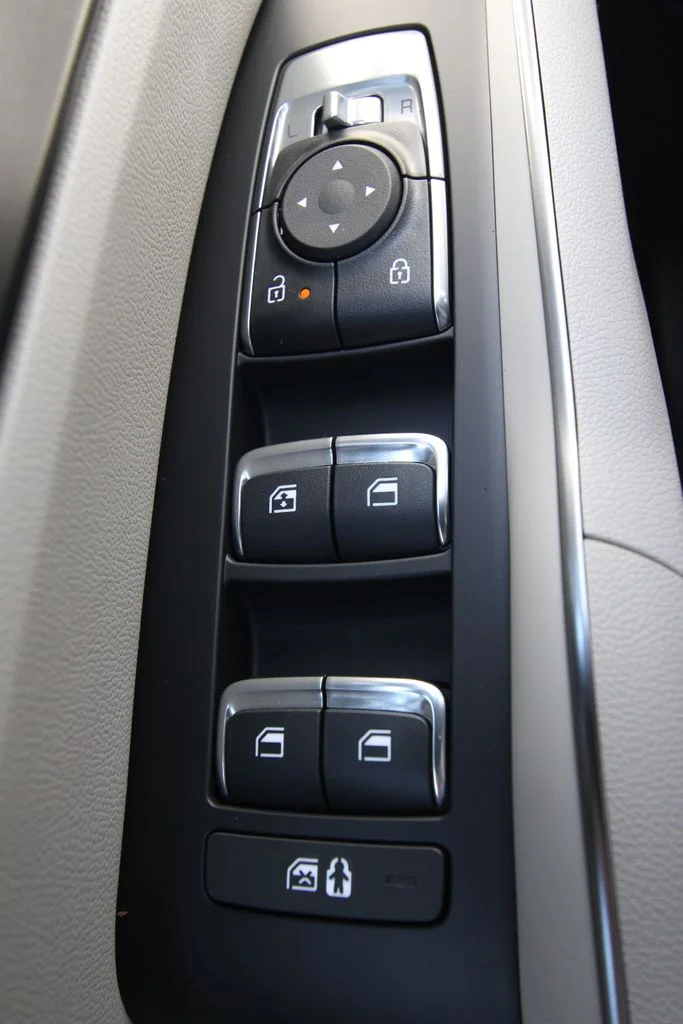 New 2026 Volcanic Sand Kia EX image 25